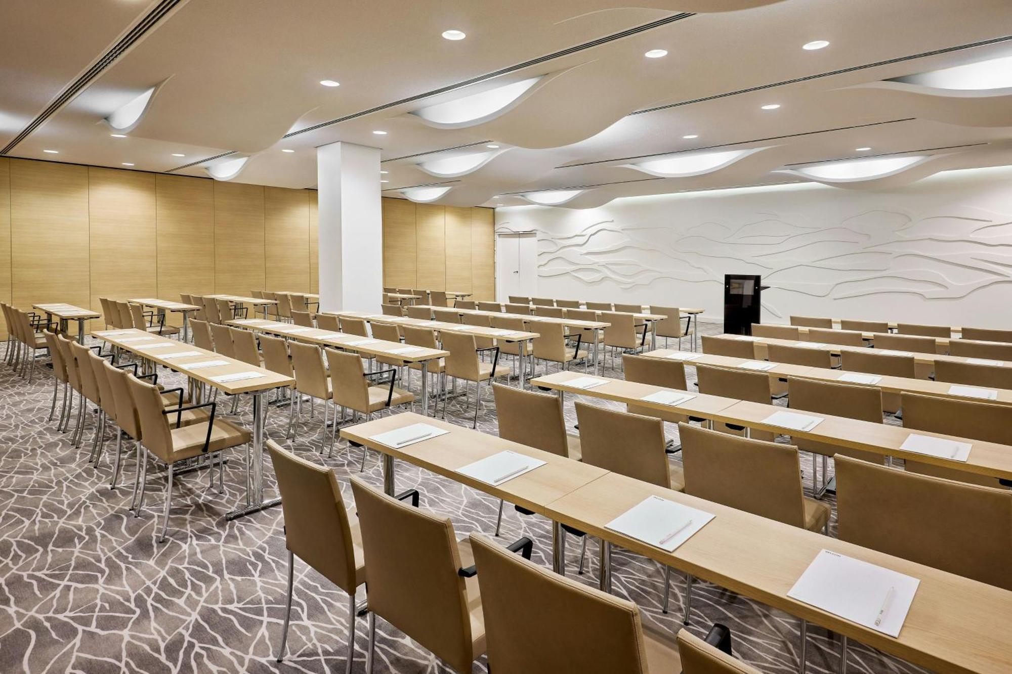 The Westin Hamburg Elbphilharmonie Hotel Екстериор снимка The meeting room of the European Economic and Social Committee